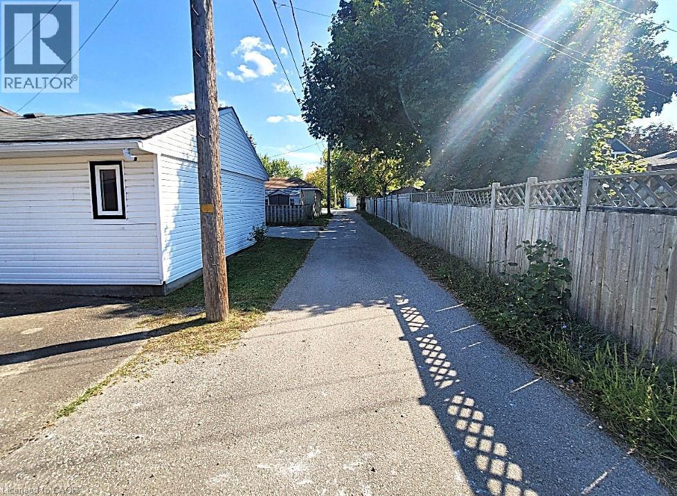 146 Whitley Street, Cambridge, Ontario  N3H 4K6 - Photo 39 - 40768359