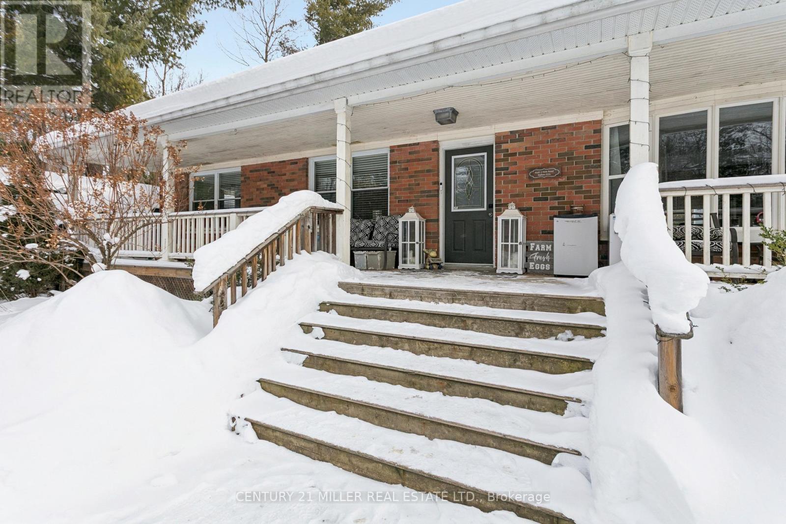 6508 17 Side Road, Halton Hills, Ontario  L7J 2M1 - Photo 2 - W12746986