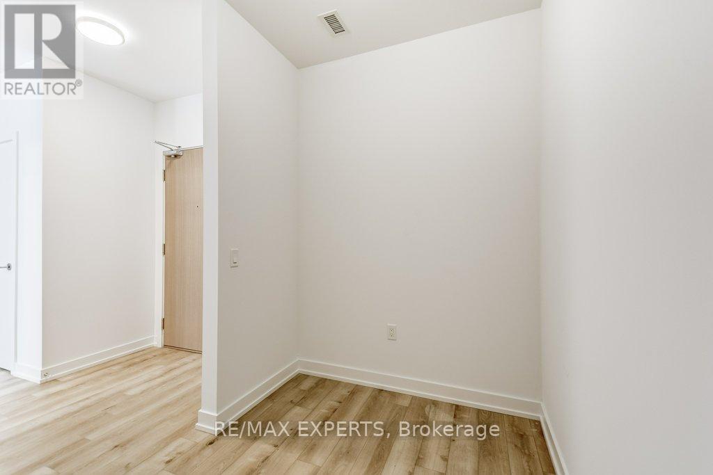 806 - 1195 The Queensway, Toronto, Ontario  M8Z 1R7 - Photo 11 - W12779888