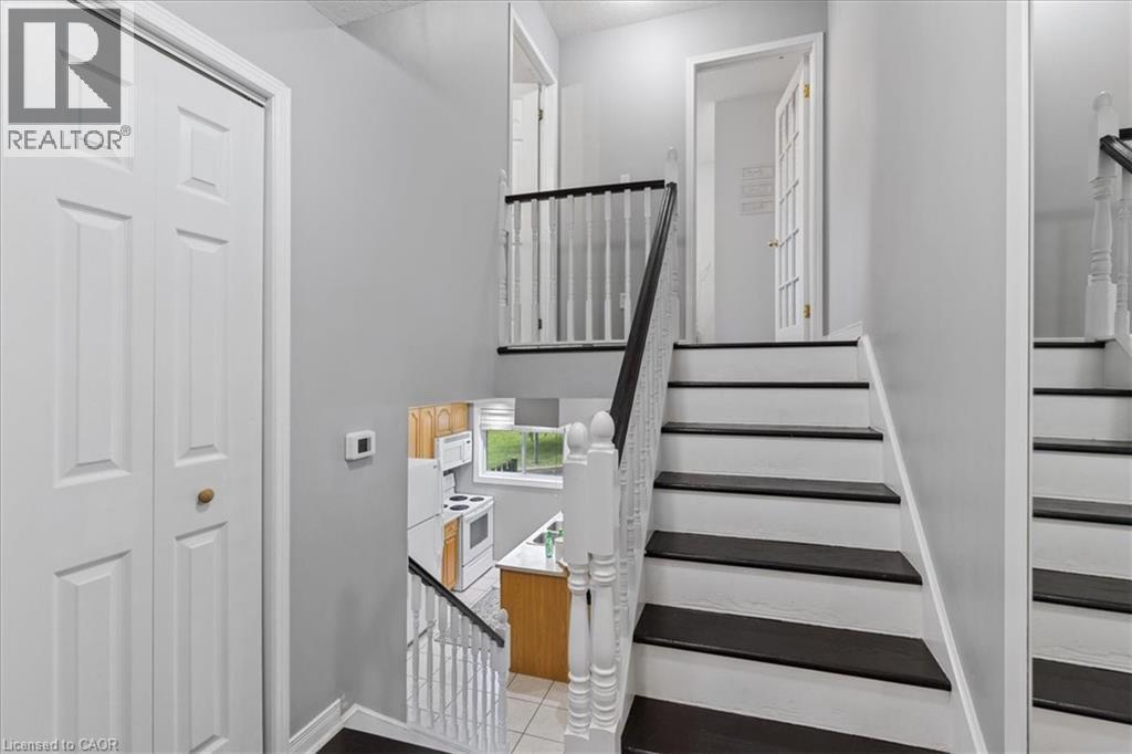 211 Veronica Drive Unit# 26, Kitchener, Ontario  N2A 2R8 - Photo 11 - 40804590