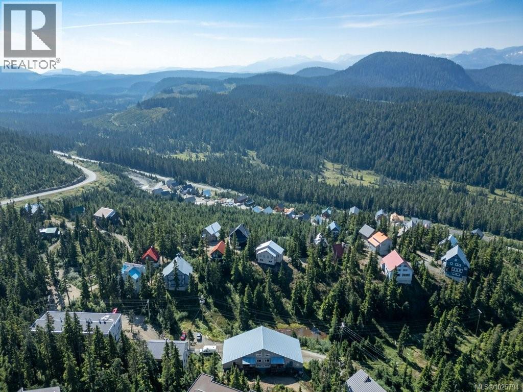 D 828 Washington Way, Courtenay, British Columbia  V9J 1L0 - Photo 50 - 1025794