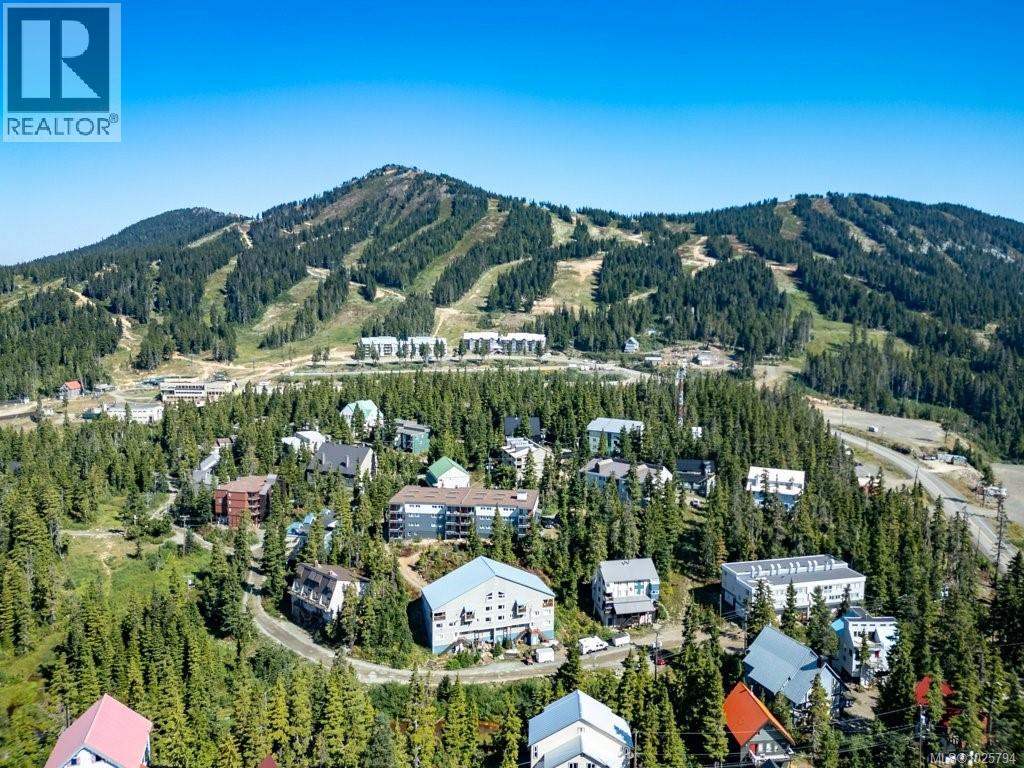 D 828 Washington Way, Courtenay, British Columbia  V9J 1L0 - Photo 45 - 1025794