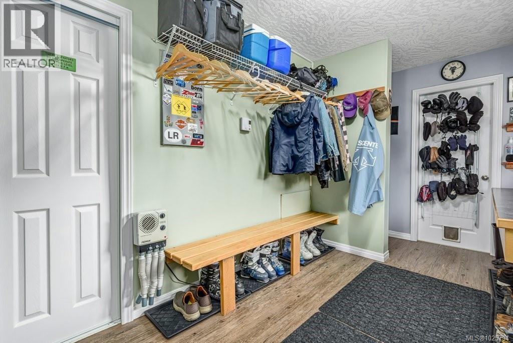 D 828 Washington Way, Courtenay, British Columbia  V9J 1L0 - Photo 33 - 1025794