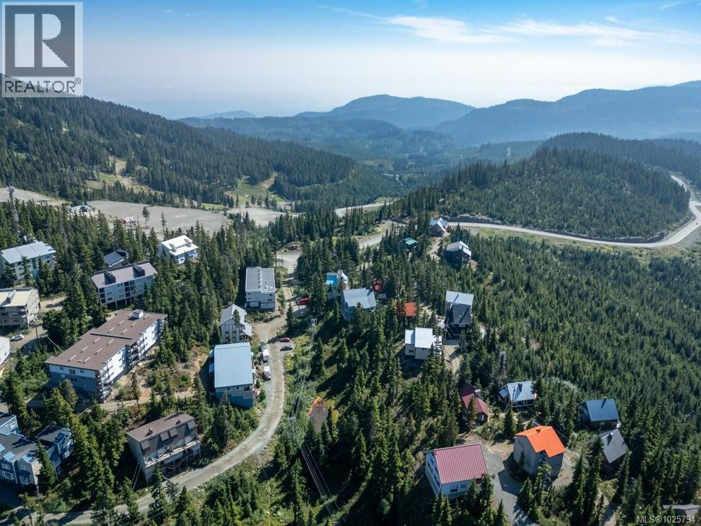 D 828 Washington Way, Courtenay, British Columbia  V9J 1L0 - Photo 52 - 1025794