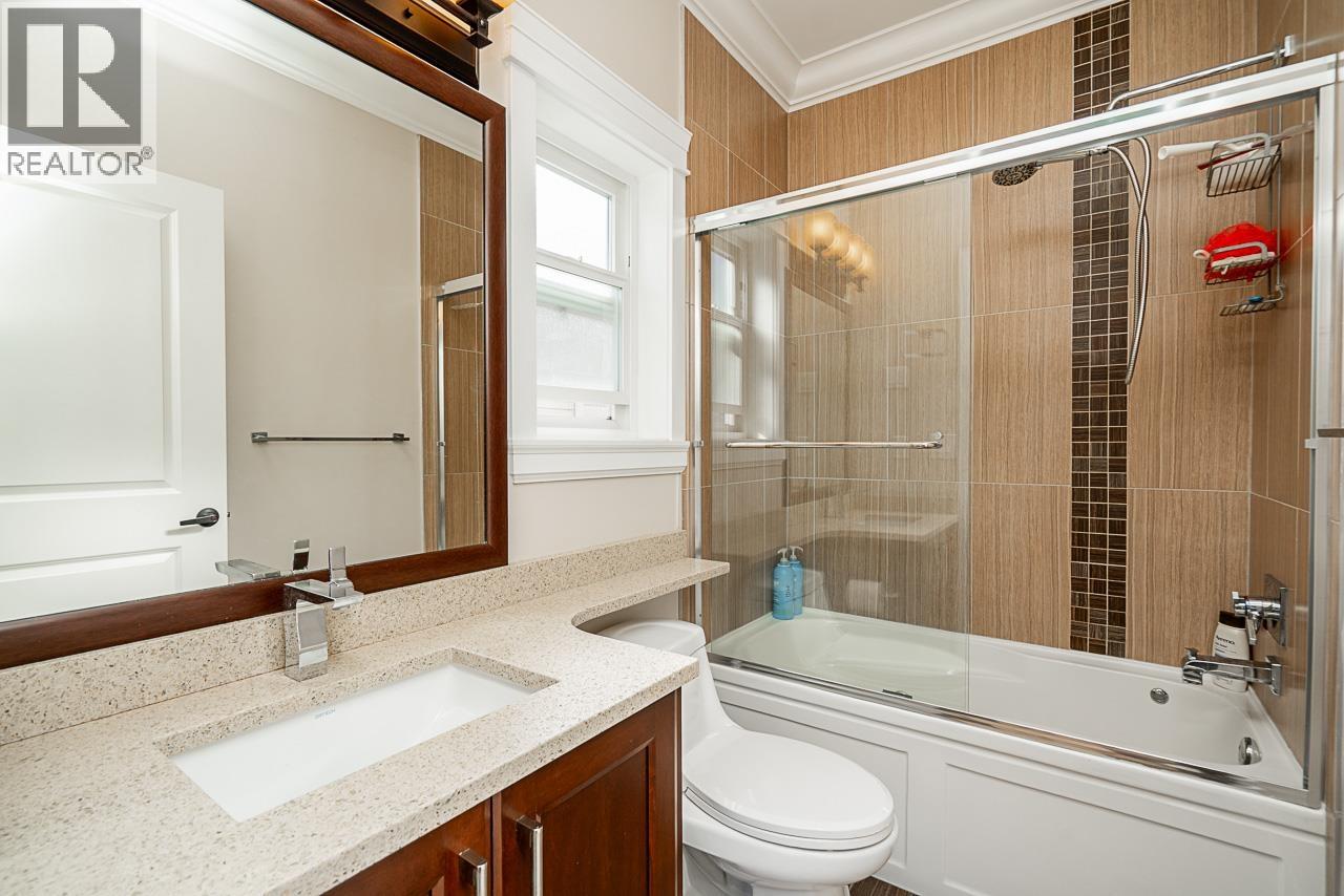 7568 19th Avenue, Burnaby, British Columbia  V3N 1E6 - Photo 15 - R3089064