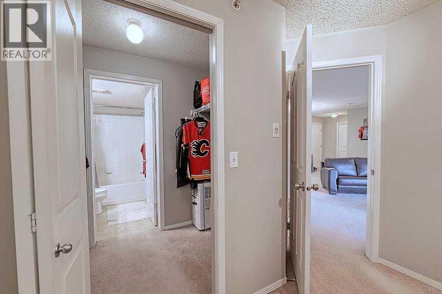 4417, 10 Prestwick Bay Se, Calgary, Alberta  T2Z 0B4 - Photo 28 - A2285133