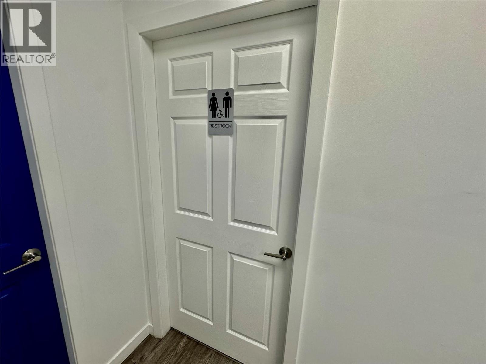 1925 Enterprise Way Unit# 105, Kelowna, British Columbia  V1Y 0J9 - Photo 33 - 10375557