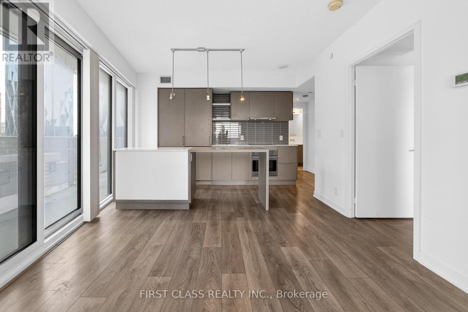 2502 - 100 Harbour Street, Toronto, Ontario  M5J 0B5 - Photo 12 - C12780672