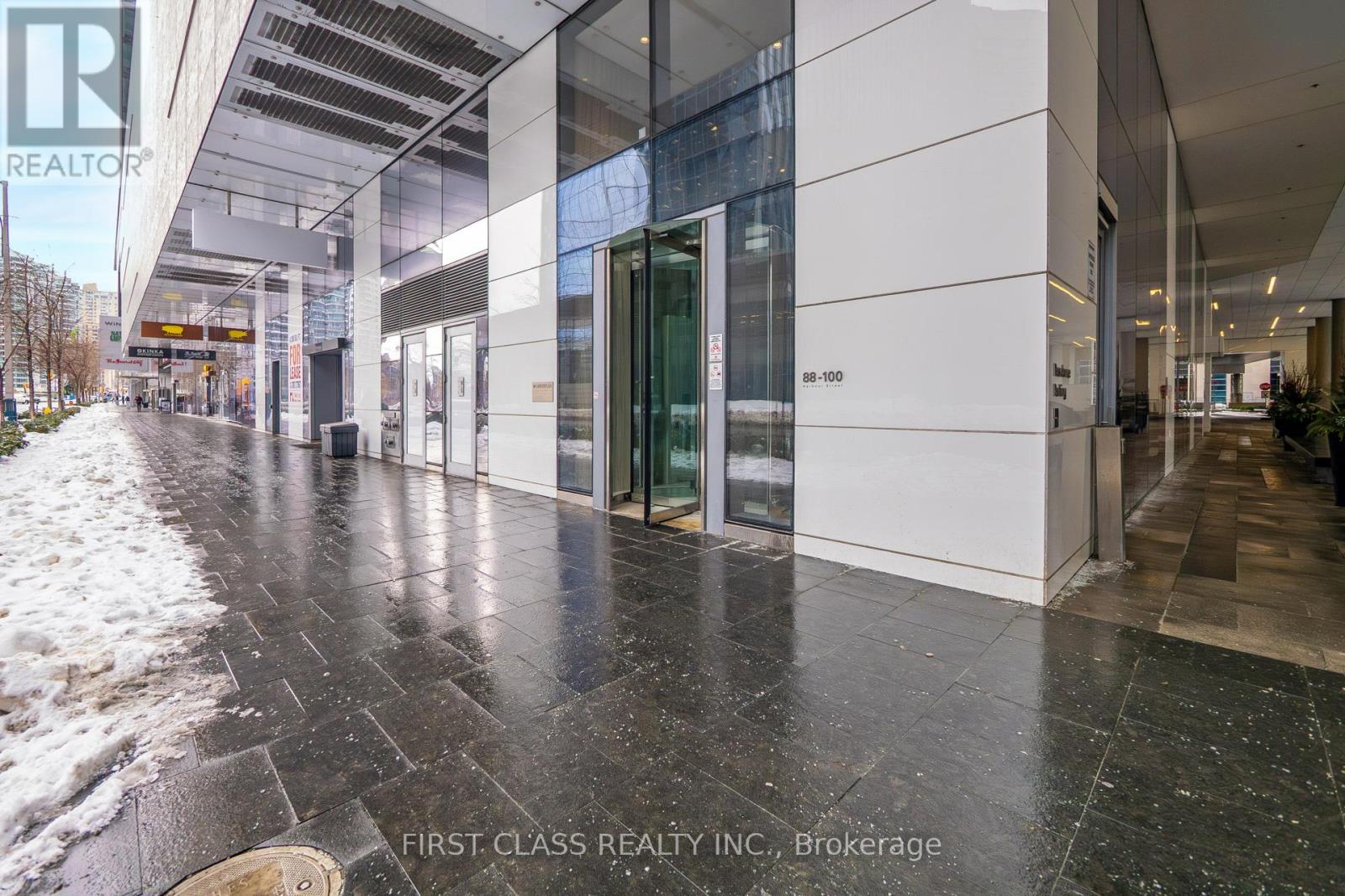 2502 - 100 Harbour Street, Toronto, Ontario  M5J 0B5 - Photo 4 - C12780672