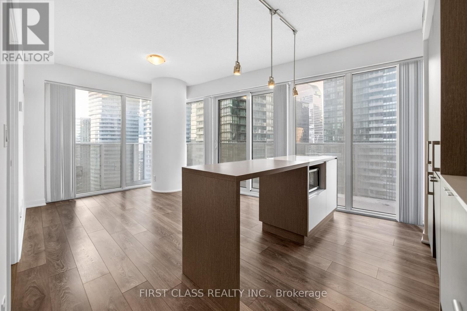 2502 - 100 Harbour Street, Toronto, Ontario  M5J 0B5 - Photo 9 - C12780672