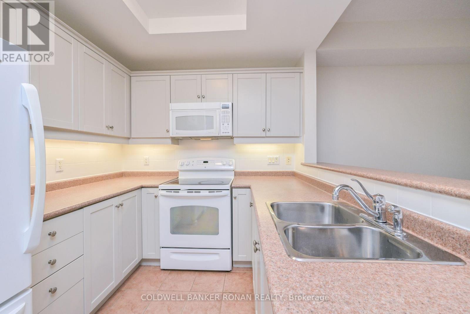 202 - 78 Sunset Boulevard, New Tecumseth, Ontario  L9R 2H5 - Photo 7 - N12780678