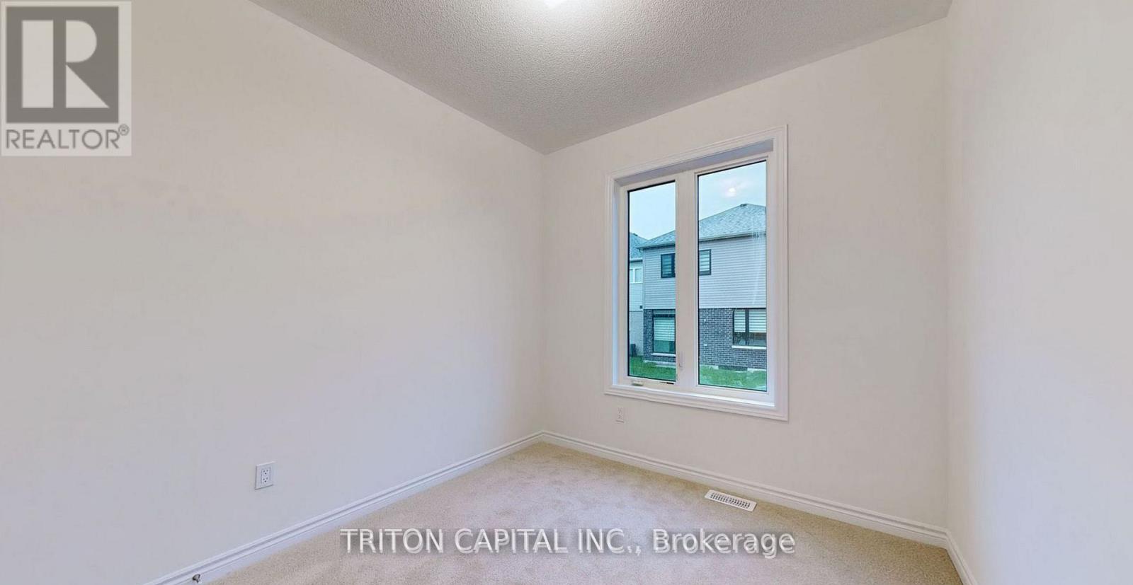 Main - 14 Bannister Road, Barrie, Ontario  L9J 0L4 - Photo 6 - S12780658