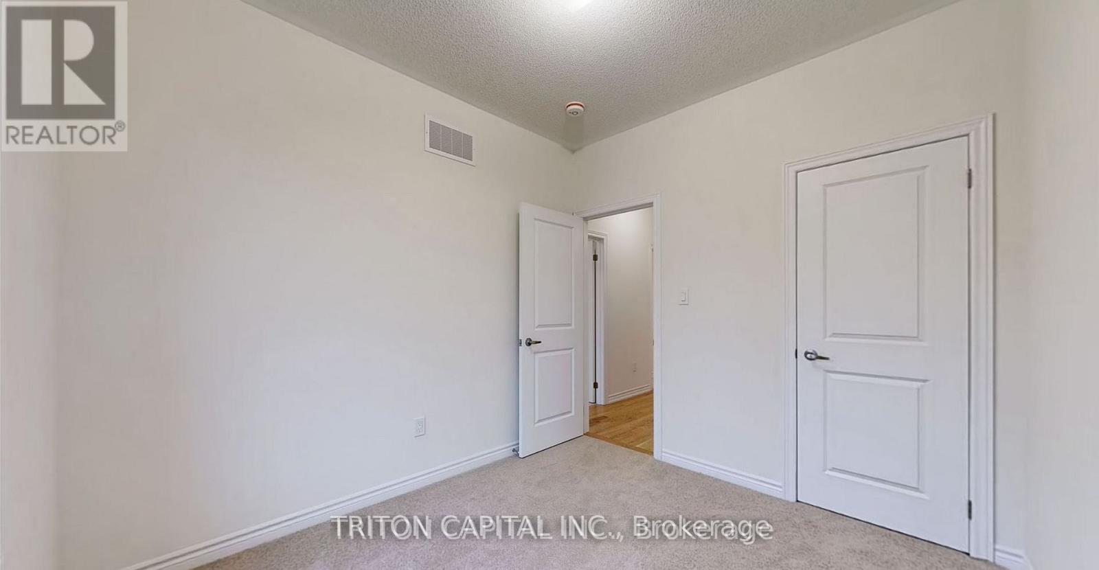 Main - 14 Bannister Road, Barrie, Ontario  L9J 0L4 - Photo 7 - S12780658