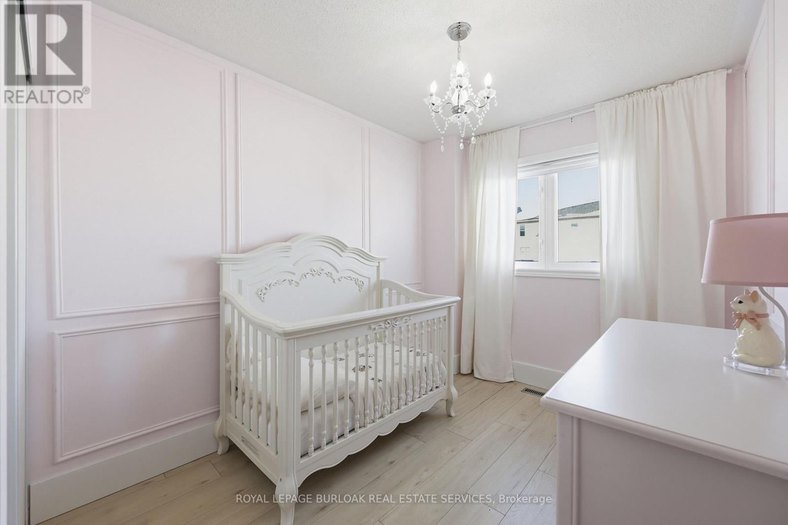 191 Gatwick Drive, Oakville, Ontario  L6H 6T6 - Photo 23 - W12780622