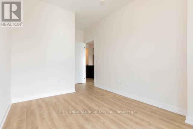 802 - 2300 St. Clair Avenue W, Toronto, Ontario  M6N 1K8 - Photo 10 - W12780660
