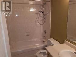 1129 Windbrook Grove, Mississauga, Ontario  L5V 2V2 - Photo 13 - W12780682