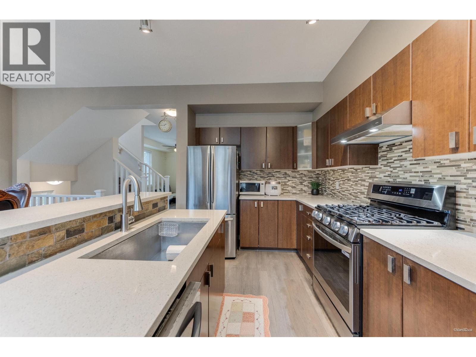 1 2200 Panorama Drive, Port Moody, British Columbia  V3H 5M2 - Photo 7 - R3089023