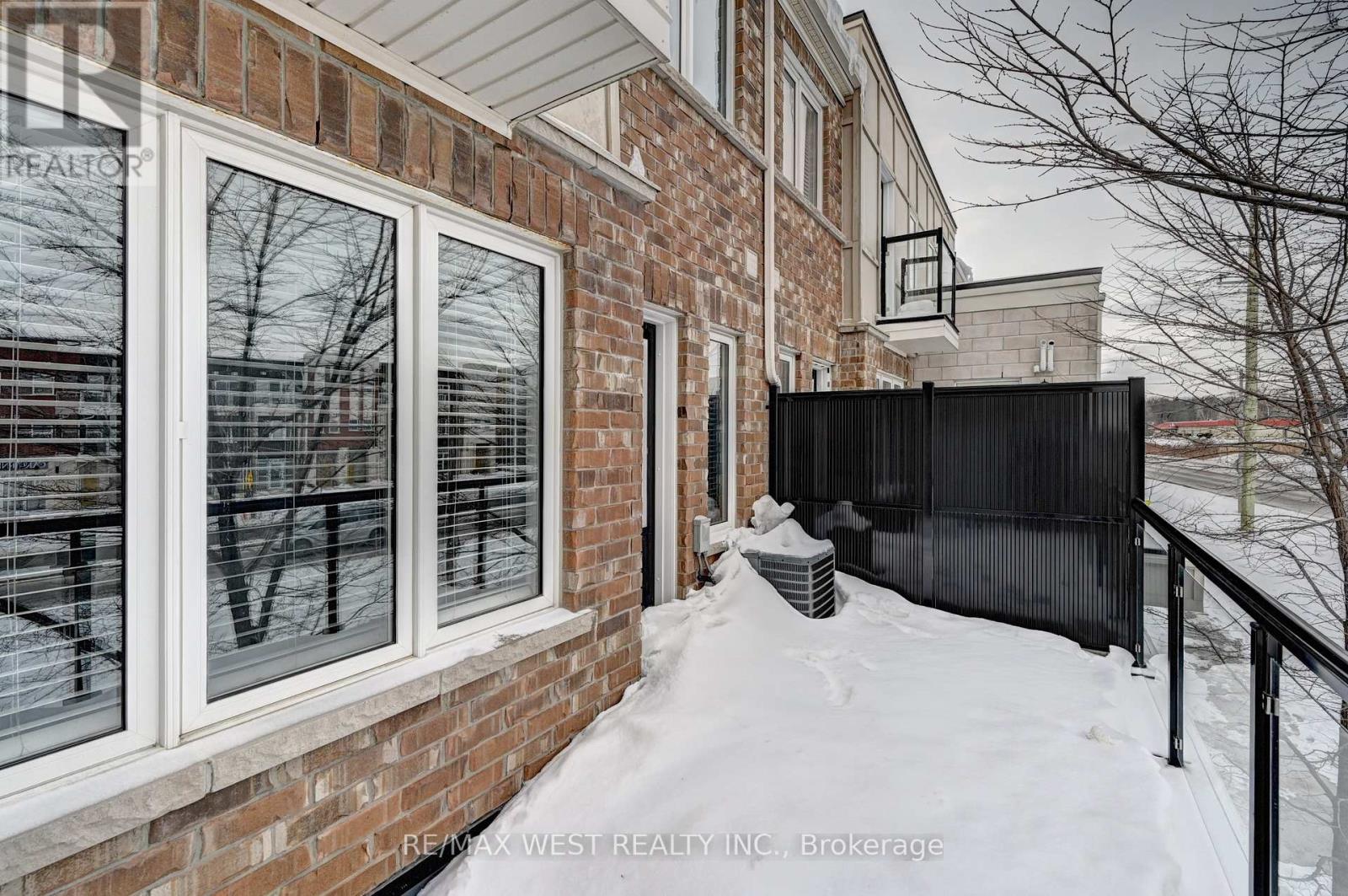 118 Daylily Lane, Kitchener, Ontario  N2R 0L7 - Photo 46 - X12780620