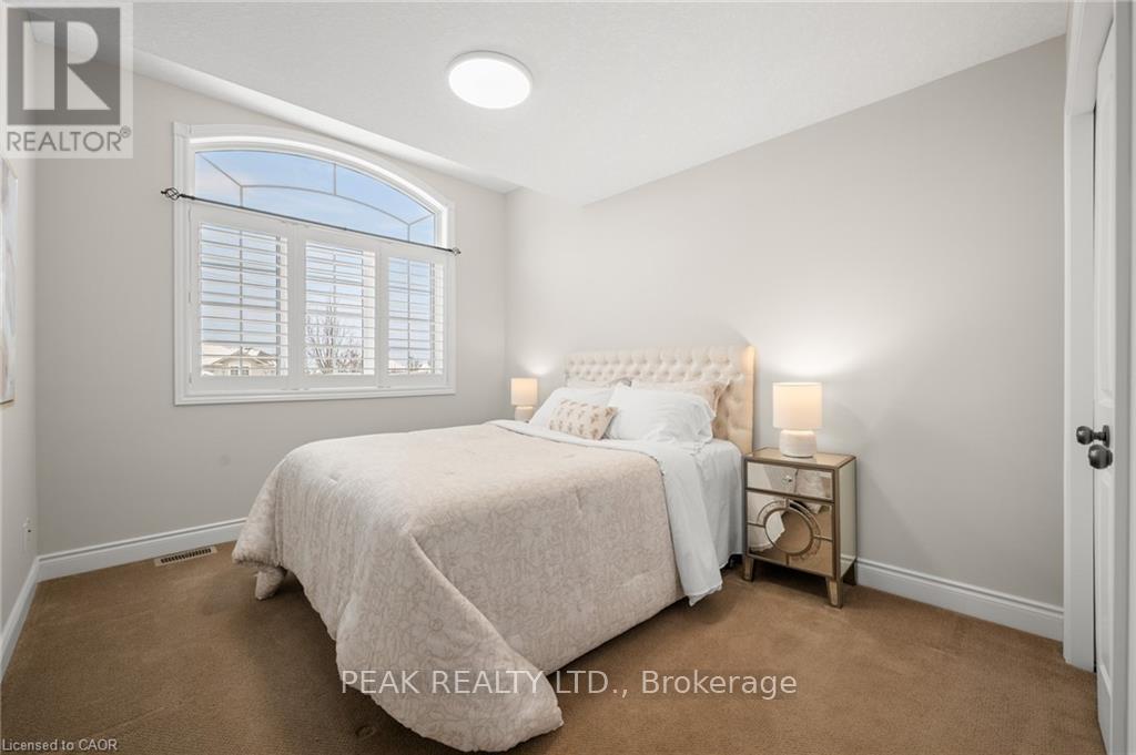 279 Zeller Drive, Kitchener, Ontario  N2A 0B2 - Photo 26 - X12780624