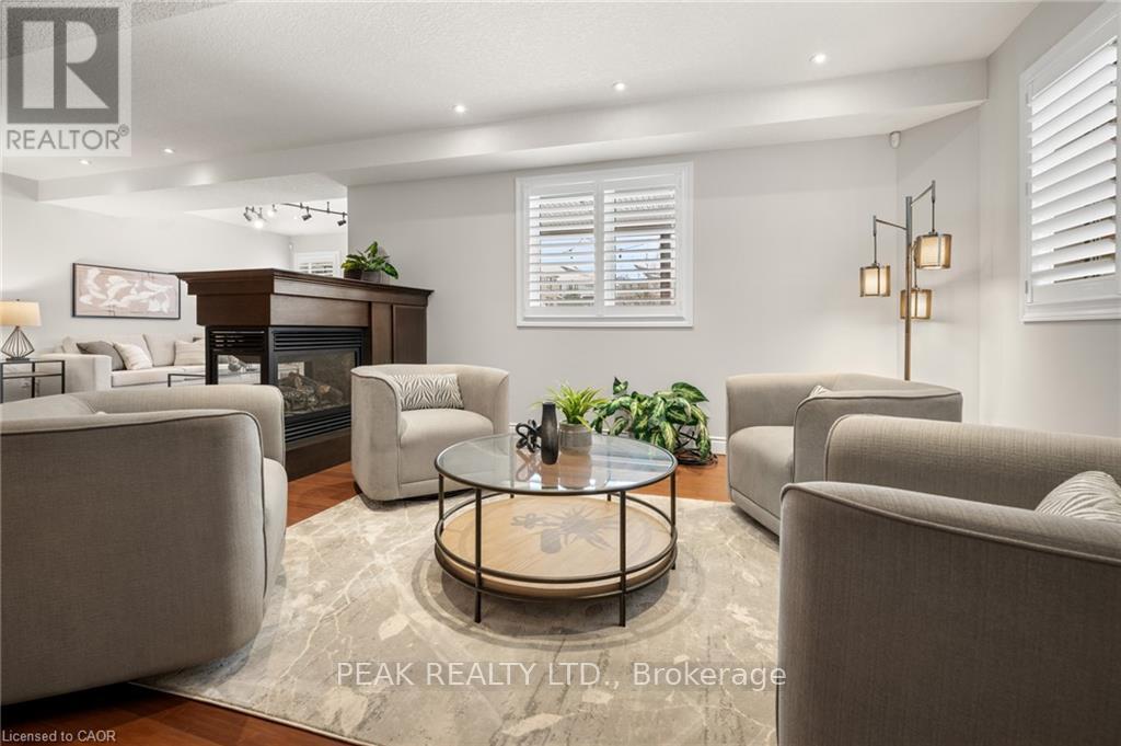 279 Zeller Drive, Kitchener, Ontario  N2A 0B2 - Photo 31 - X12780624