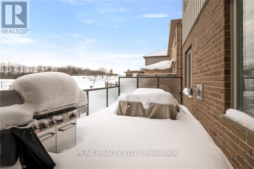 279 Zeller Drive, Kitchener, Ontario  N2A 0B2 - Photo 34 - X12780624