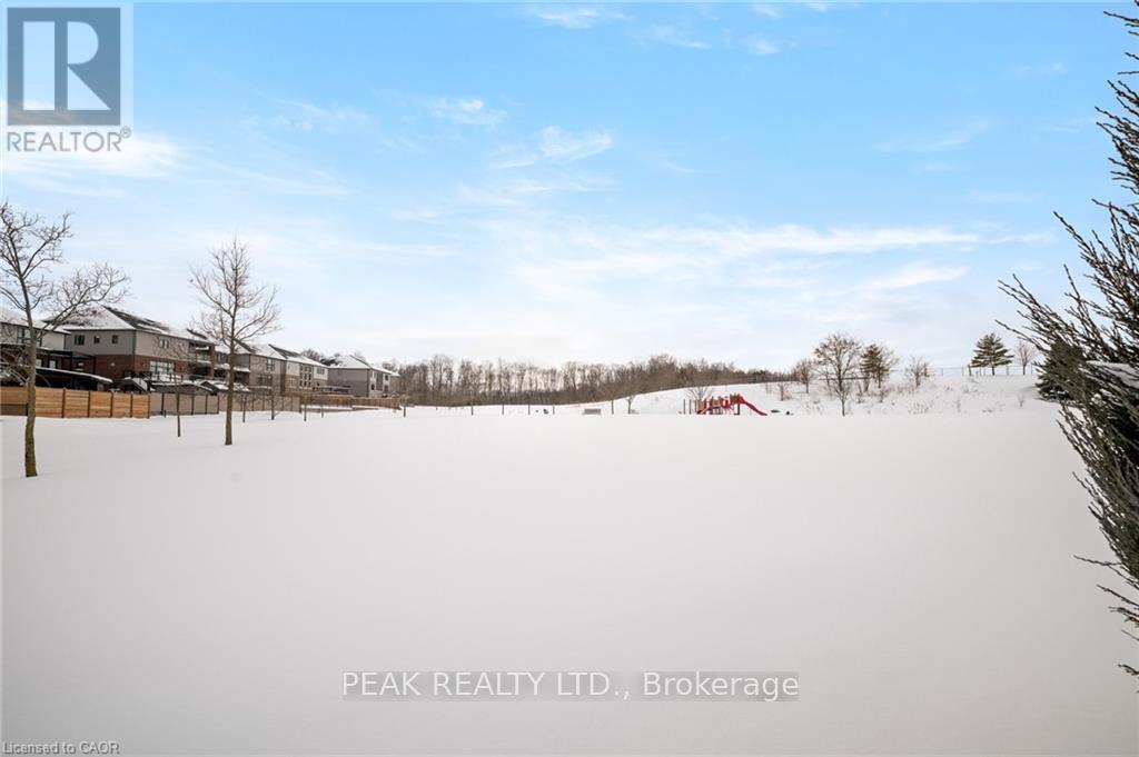 279 Zeller Drive, Kitchener, Ontario  N2A 0B2 - Photo 37 - X12780624