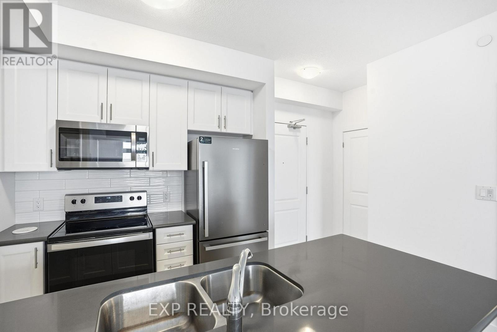 803 - 460 Dundas Street E, Hamilton, Ontario  L8B 2A5 - Photo 12 - X12780650