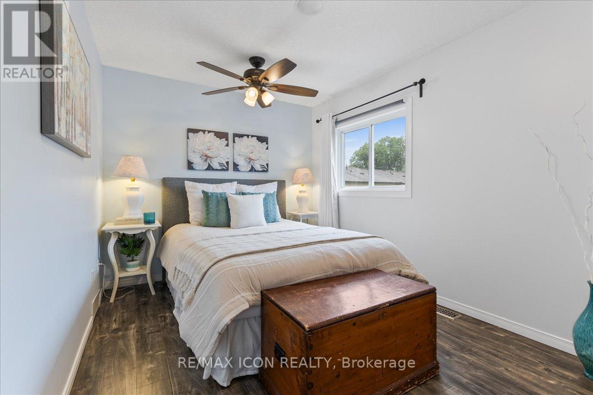 26 - 211 Veronica Drive, Kitchener, Ontario  N2A 2R8 - Photo 15 - X12780664