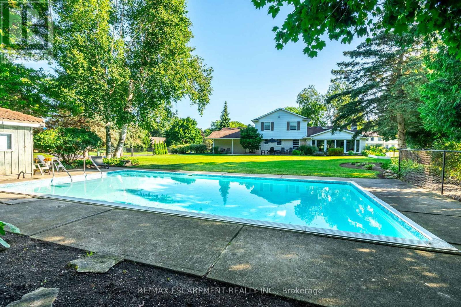 1 Acredale Drive, Hamilton, Ontario  L0R 1H2 - Photo 42 - X12780680