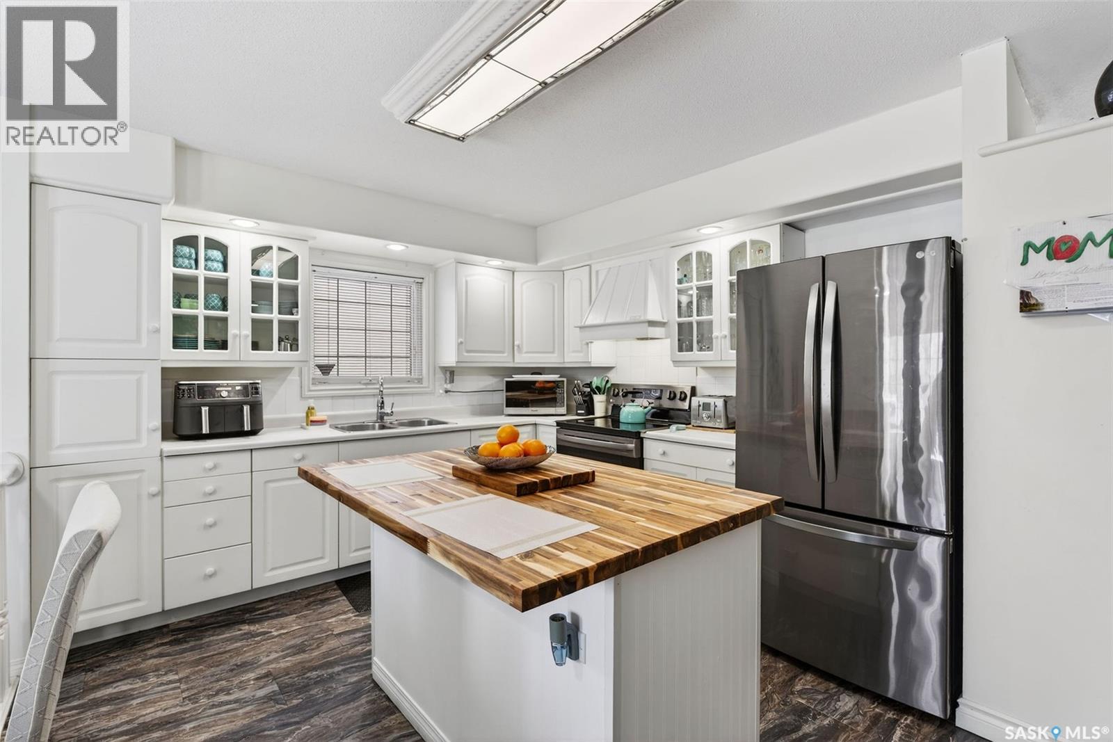 1720 Olive Diefenbaker Drive, Prince Albert, Saskatchewan  S6X 1B6 - Photo 10 - SK028295