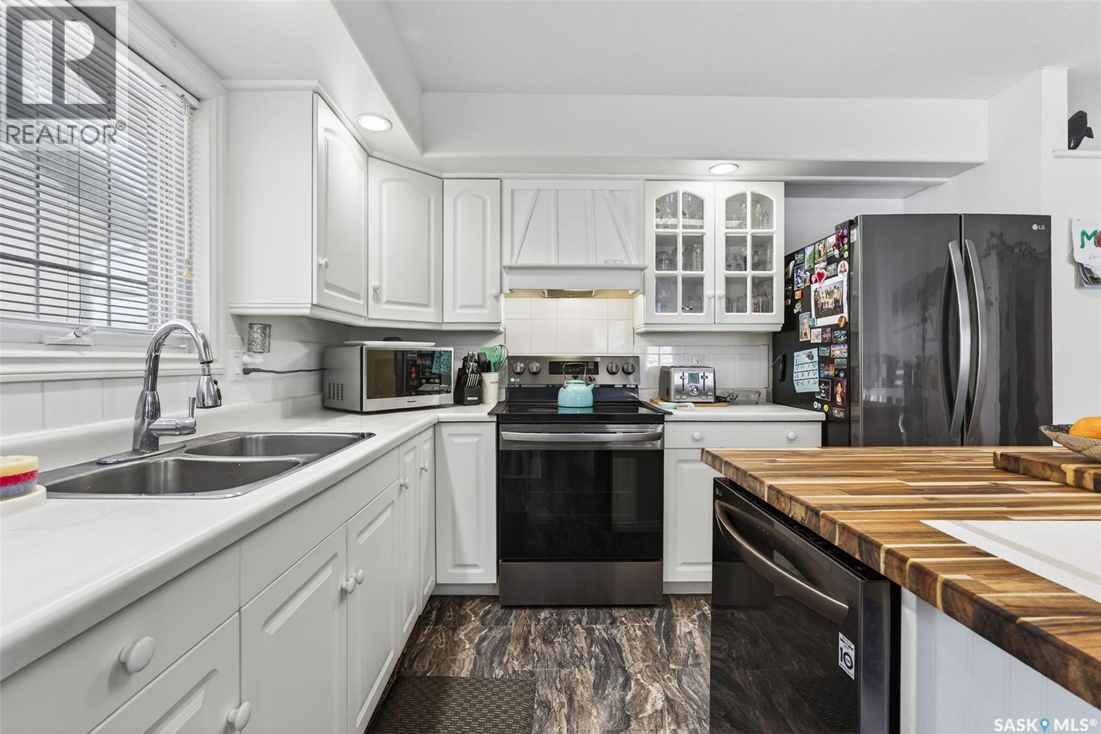 1720 Olive Diefenbaker Drive, Prince Albert, Saskatchewan  S6X 1B6 - Photo 11 - SK028295