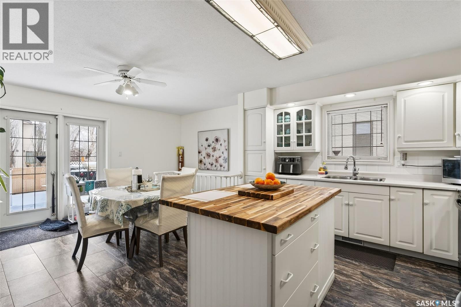 1720 Olive Diefenbaker Drive, Prince Albert, Saskatchewan  S6X 1B6 - Photo 8 - SK028295