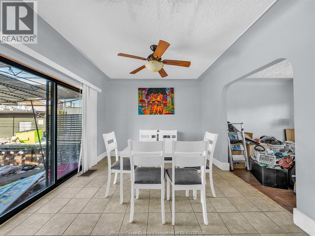 1027 Marentette, Windsor, Ontario  N9A 2A4 - Photo 23 - 26003084