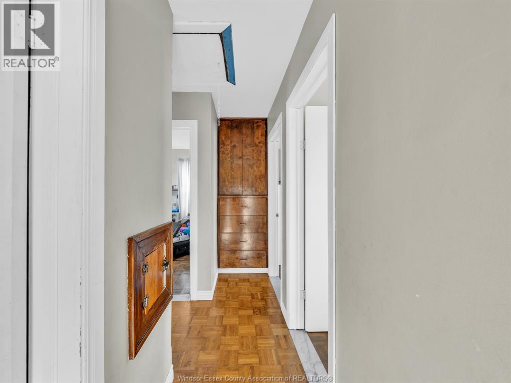 1027 Marentette, Windsor, Ontario  N9A 2A4 - Photo 26 - 26003084