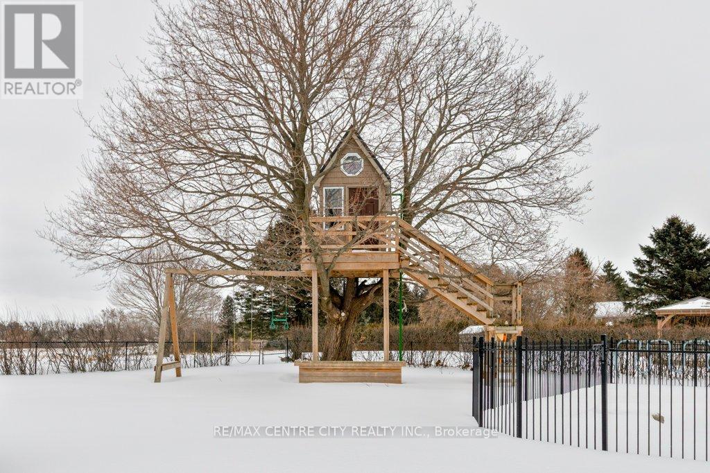 6579 Bostwick Road, Central Elgin, Ontario  N0L 2L0 - Photo 34 - X12771808