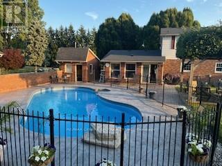 6579 Bostwick Road, Central Elgin, Ontario  N0L 2L0 - Photo 43 - X12771808