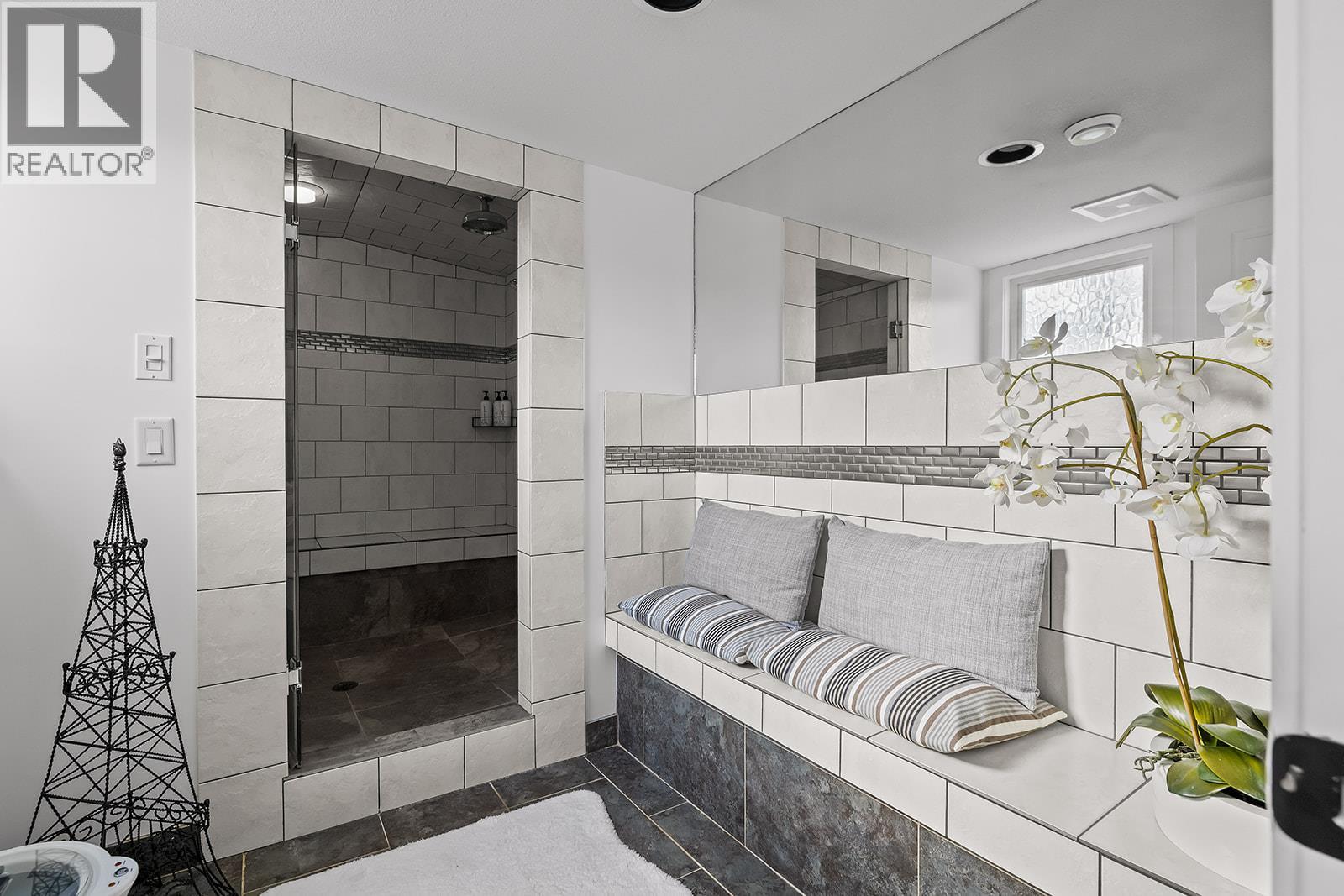 3025 Wales Road, West Kelowna, British Columbia  V1Z 2A7 - Photo 59 - 10375365