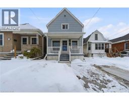 14 NEWLANDS Avenue, Hamilton, Ontario