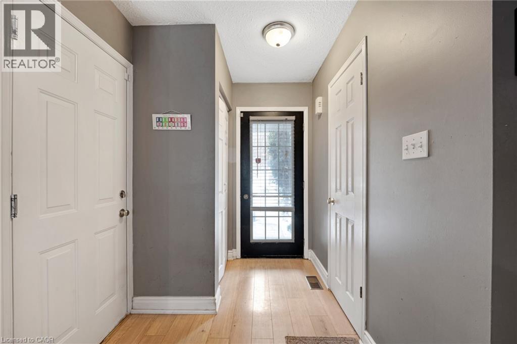 84 Wood Grove Crescent, Cambridge, Ontario  N1T 1Z8 - Photo 14 - 40804541