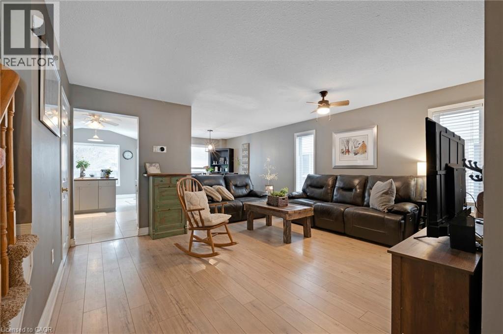 84 Wood Grove Crescent, Cambridge, Ontario  N1T 1Z8 - Photo 17 - 40804541