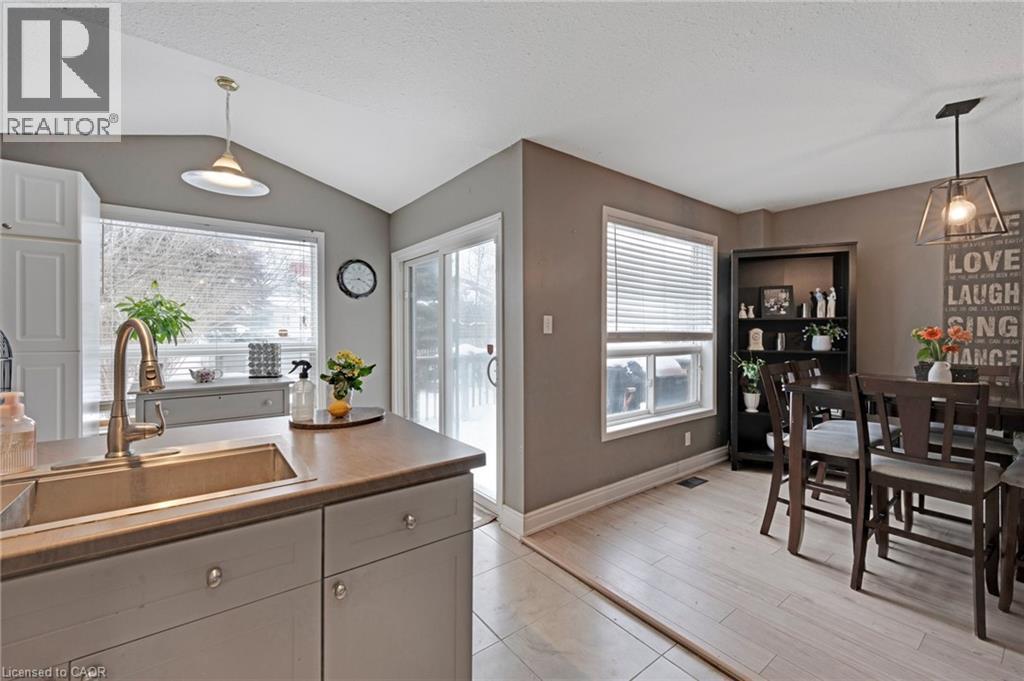 84 Wood Grove Crescent, Cambridge, Ontario  N1T 1Z8 - Photo 27 - 40804541