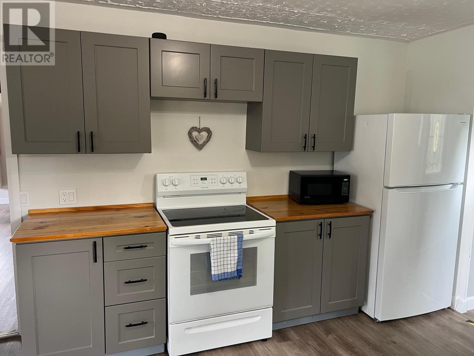 13 Quincy St, Bruce Mines, Ontario  P0R 1C0 - Photo 12 - SM260277