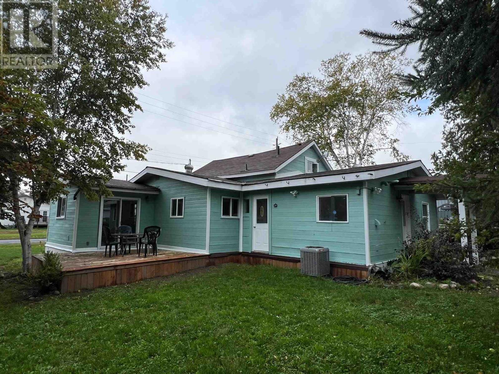 13 Quincy St, Bruce Mines, Ontario  P0R 1C0 - Photo 3 - SM260277