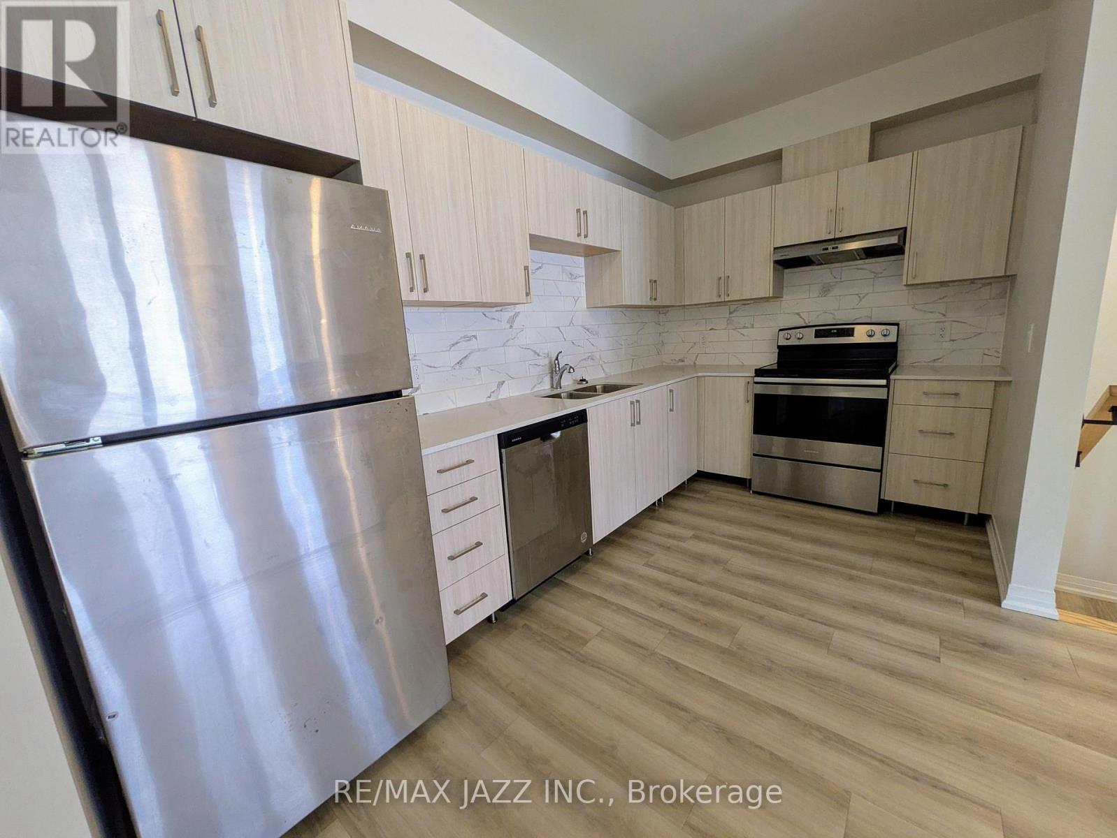 201 - 750 King Street E, Oshawa (Eastdale), Ontario  L1H 1G9 - Photo 12 - E12780796