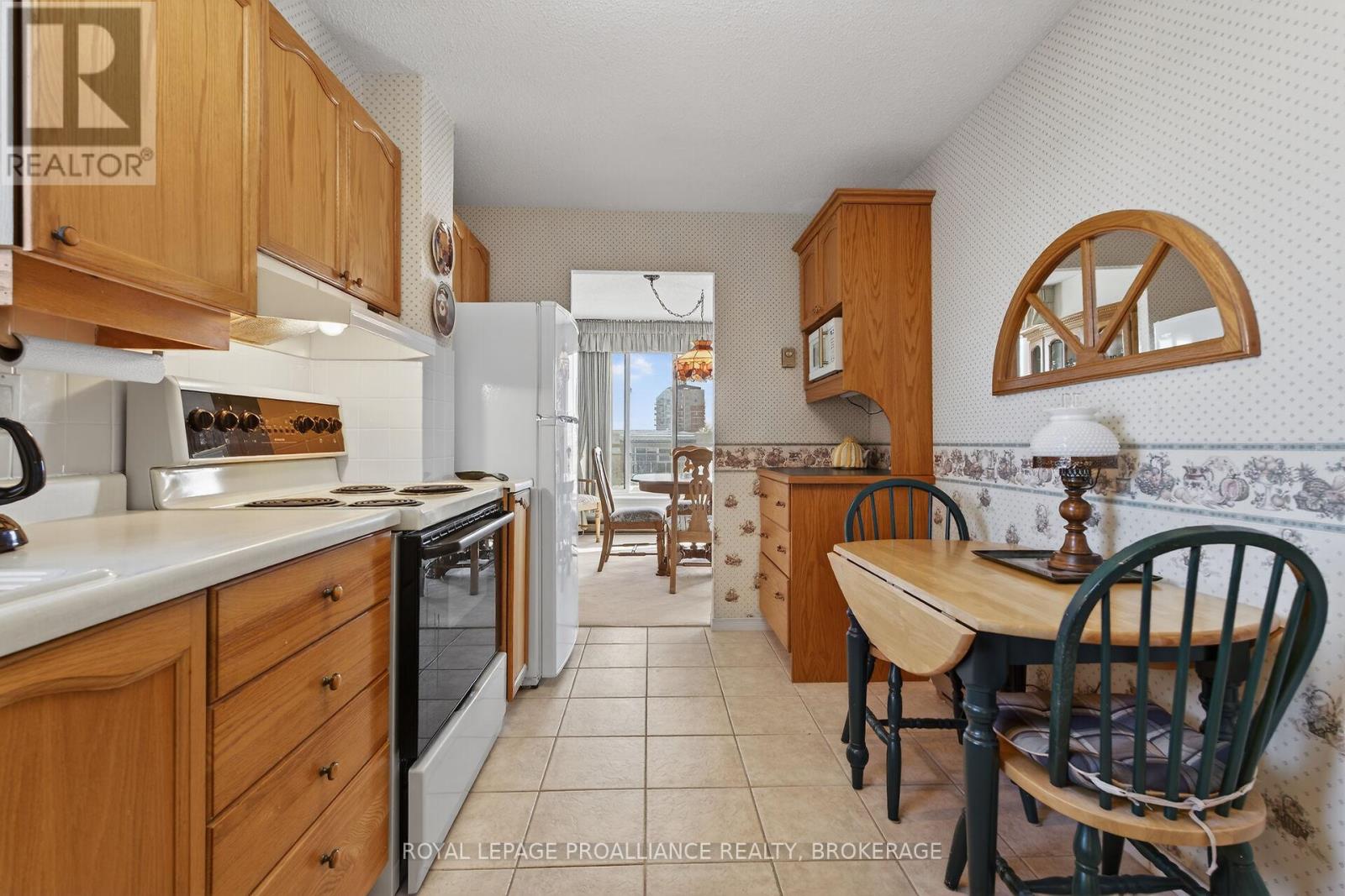 606 - 257 Bath Road, Kingston, Ontario  K7M 7T3 - Photo 11 - X12780726