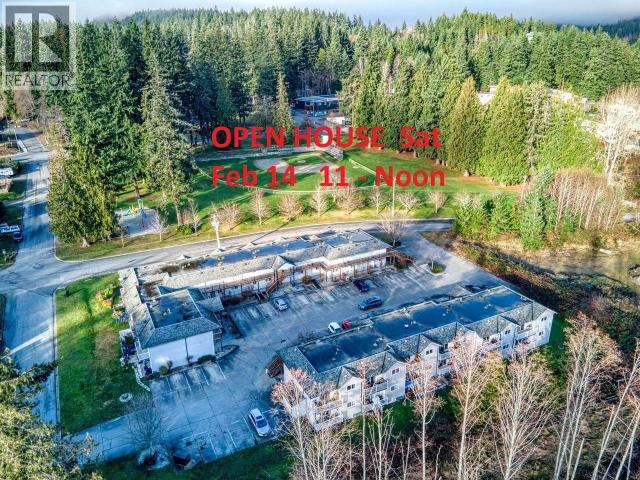 201-5680 ORTONA AVE, Powell River, British Columbia