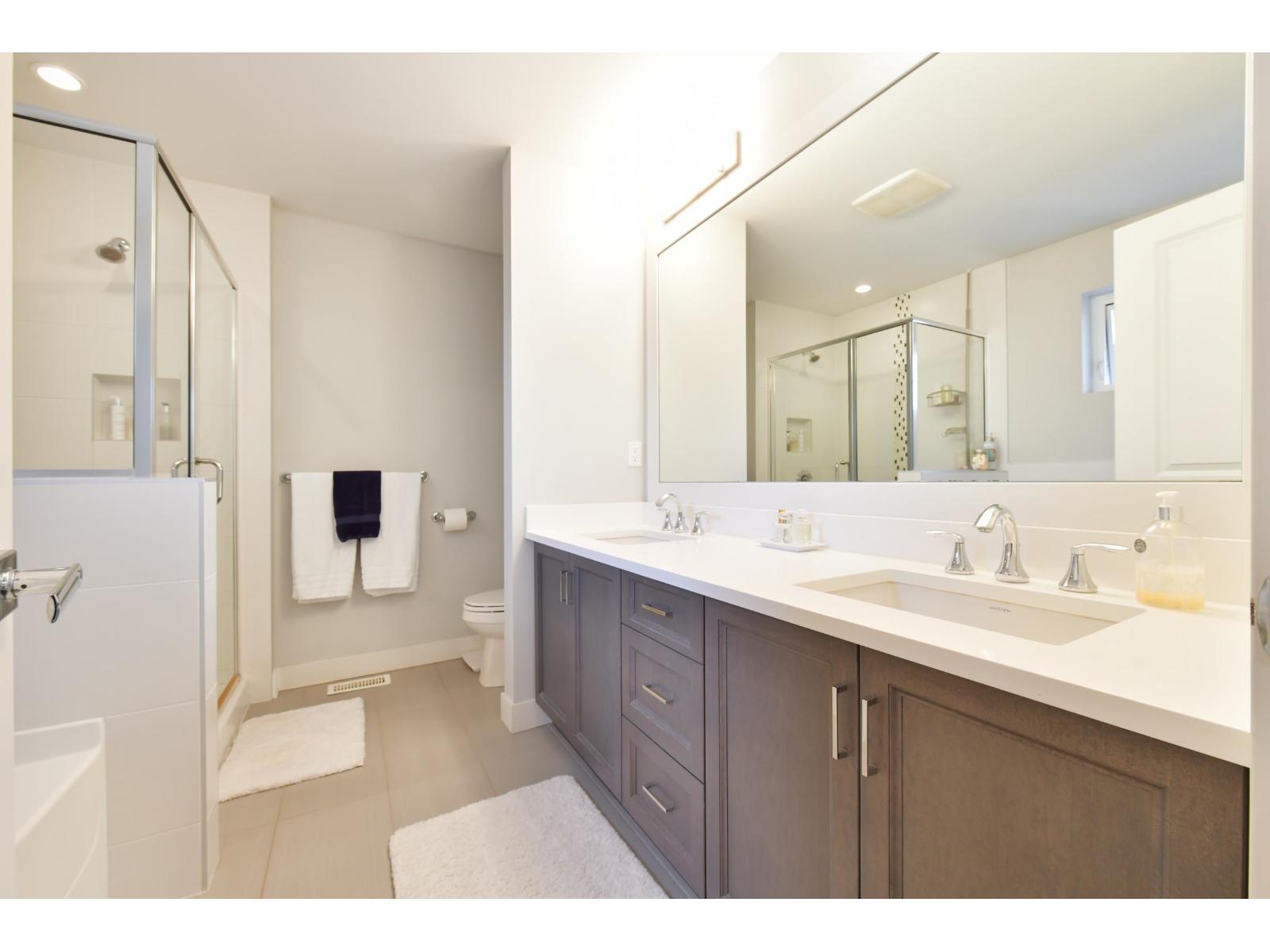 17 3303 Rosemary Heights Crescent, Surrey, British Columbia  V3Z 0K7 - Photo 13 - R3087613