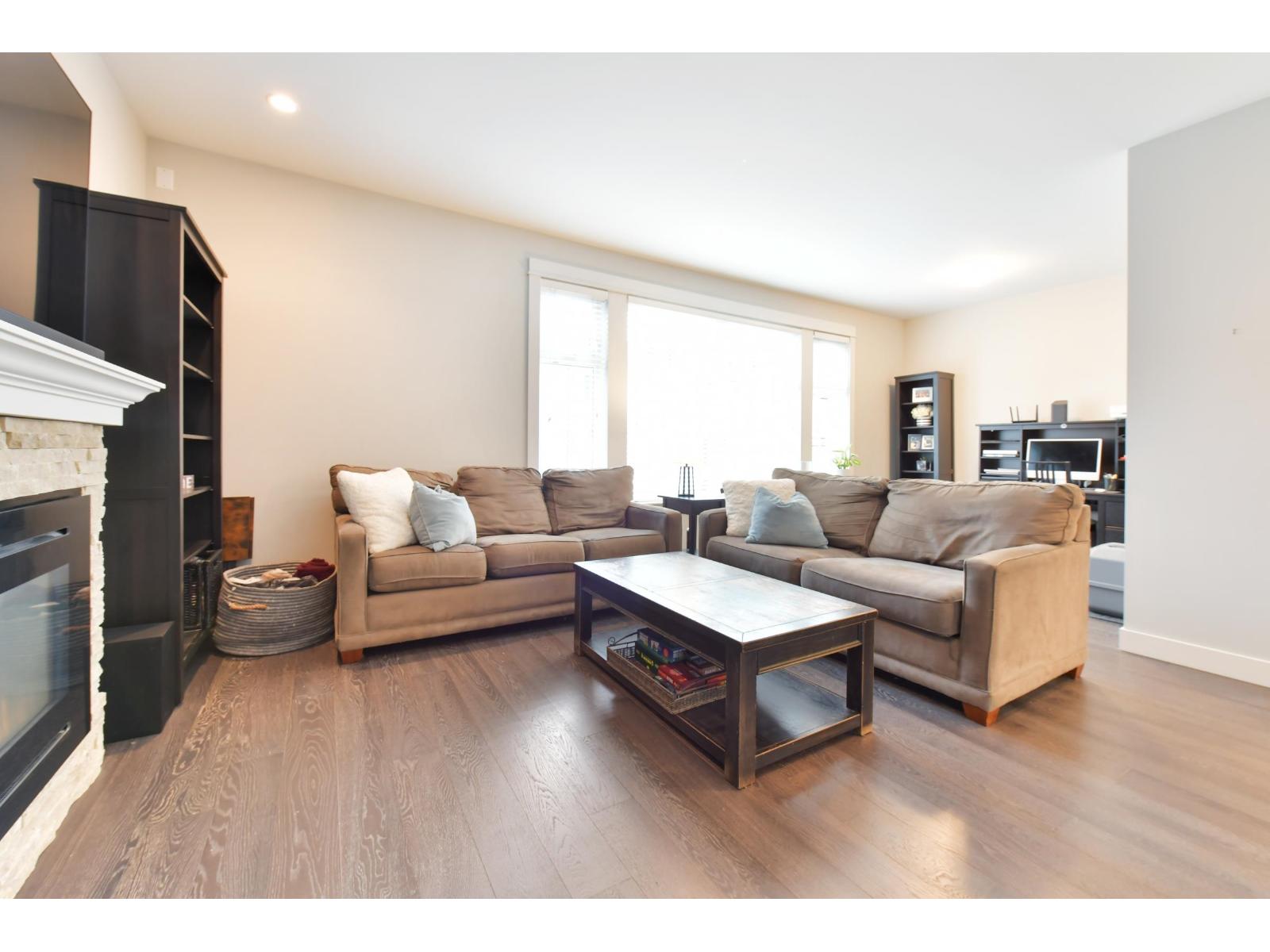 17 3303 Rosemary Heights Crescent, Surrey, British Columbia  V3Z 0K7 - Photo 8 - R3087613