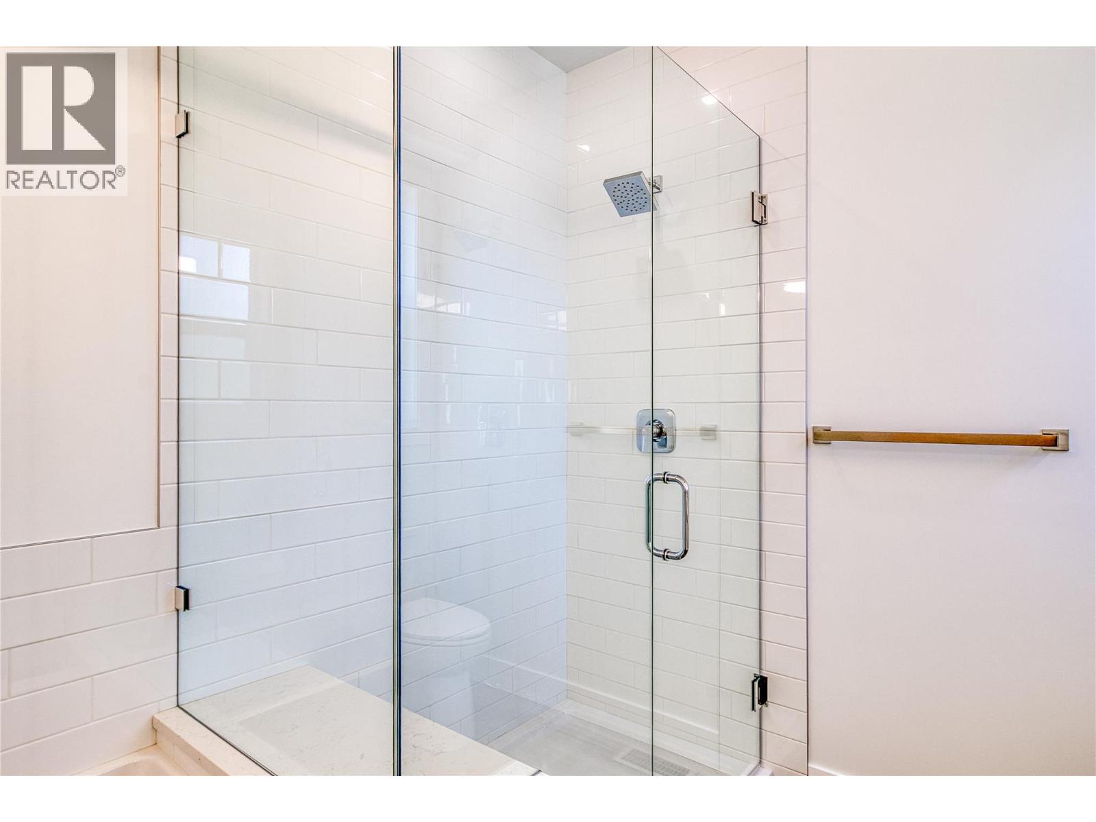 7186 Dunwaters Road, Kelowna, British Columbia  V1Z 3W5 - Photo 26 - 10362558