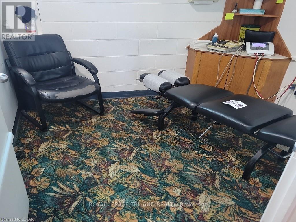 A - 170 Wellington Street W, St. Thomas, Ontario  N5R 2S1 - Photo 10 - X12780748